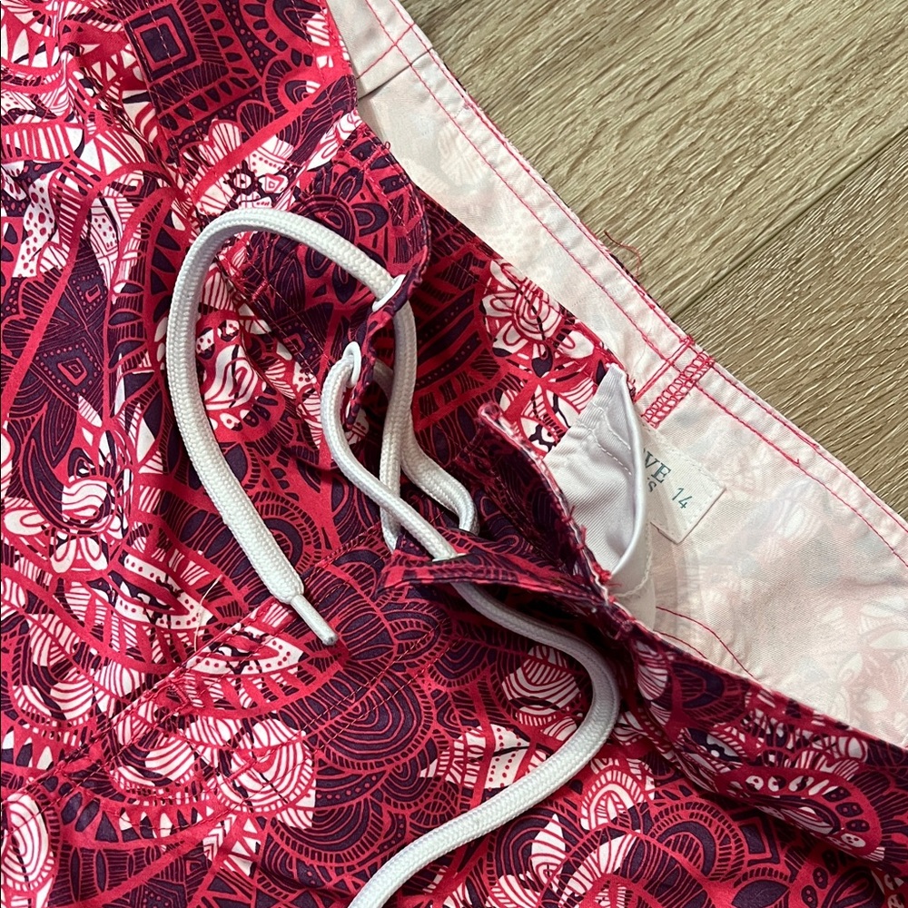 Carve Designs ~ Purple/Pink/White Floral Swim Board Shorts, Size 14 - Picture 4 of 9